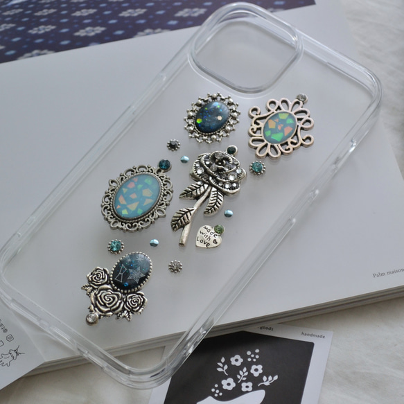 幻想的な青。ジュエリーなスマホケース『空のコラージュ』My Blue Rose 全機種注文可能　クリアケース 2枚目の画像
