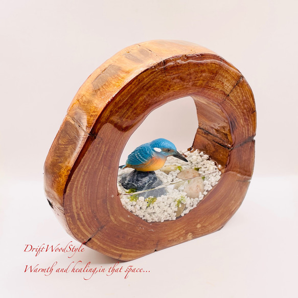 専用販売ページ 水辺のカワセミ ジオラマ 流木 フィギュア 置物 動物 鳥 インテリア レジン 水辺 N37 3枚目の画像