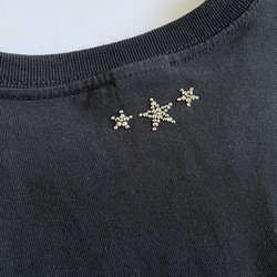 新色⭐︎３つ星＆スタッズ胸ポケット付きTシャツ：ガンメタ×ブラック⭐︎大人のシンプルTシャツ（受注生産） 5枚目の画像