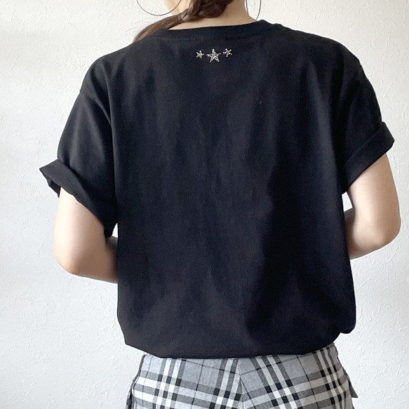新色⭐︎３つ星＆スタッズ胸ポケット付きTシャツ：ガンメタ×ブラック⭐︎大人のシンプルTシャツ（受注生産） 1枚目の画像