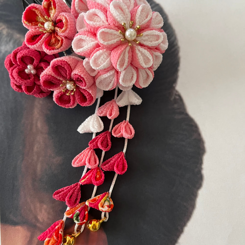 再販〉成人式 髪飾り つまみ細工 七五三 前撮り 卒業式 レトロピンク