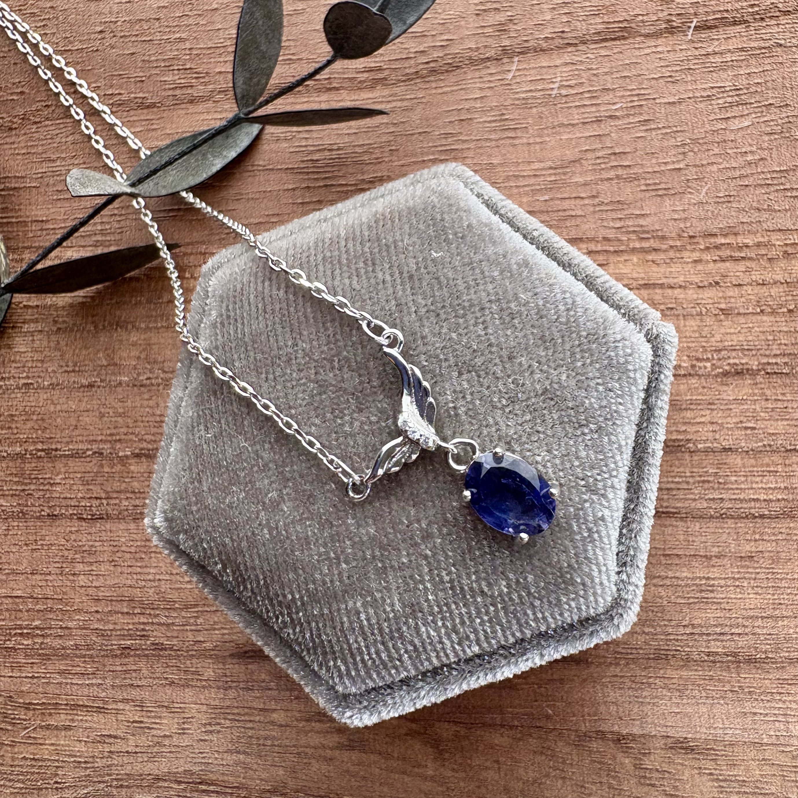 *s925サファイアウィングネックレス156