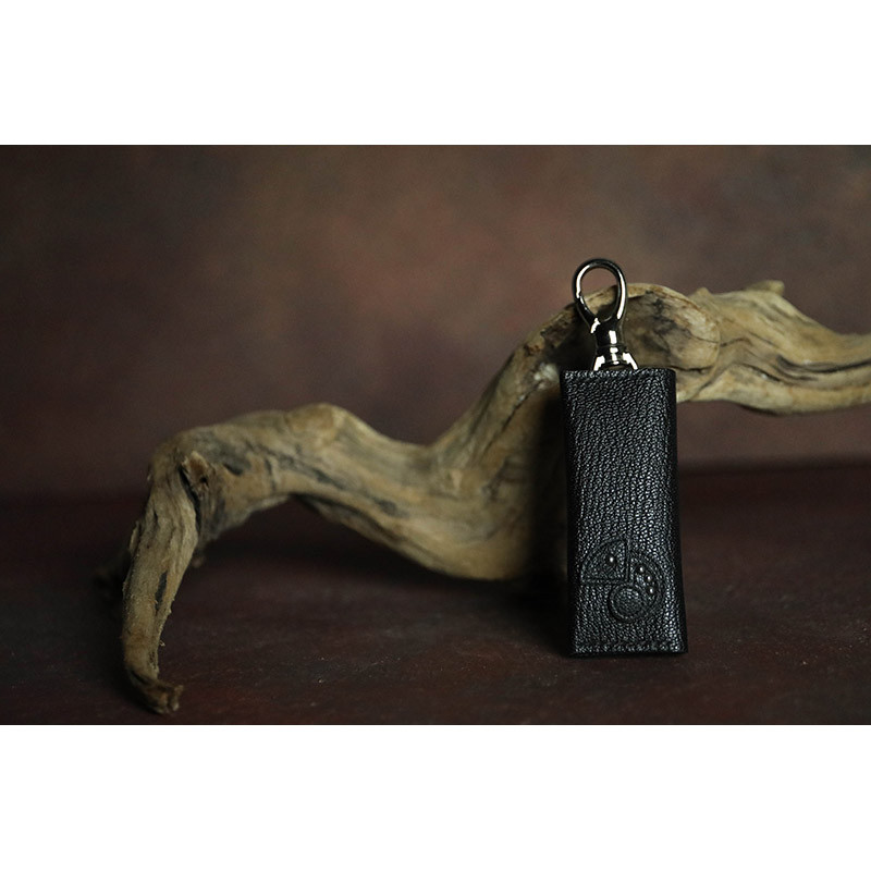 88色からオーダー可！！ カメレオン デザイン / ヤギ革 ナノ ウォレット キーホルダー・タイプ