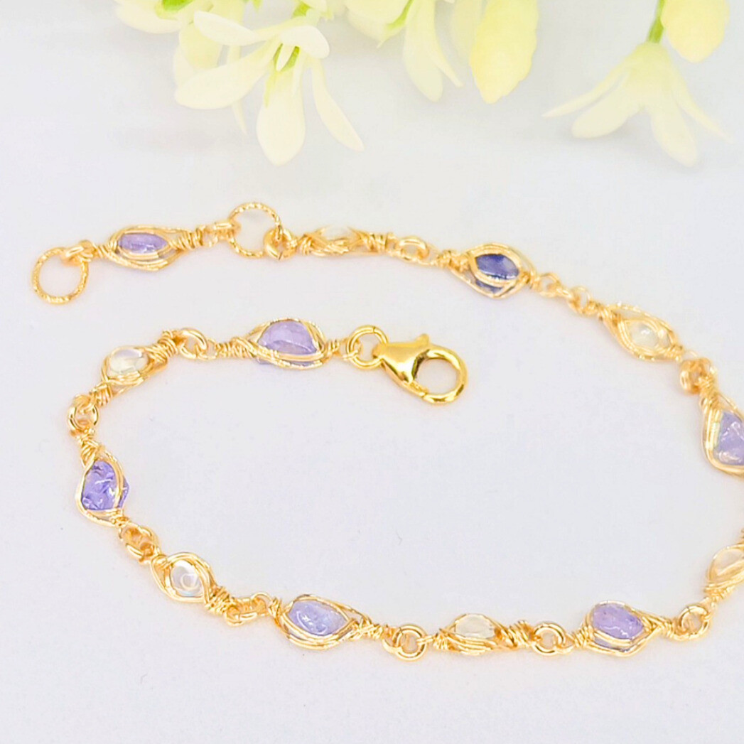 タンザナイトとラブラドライトの14KGFワイヤーラップブレスレット