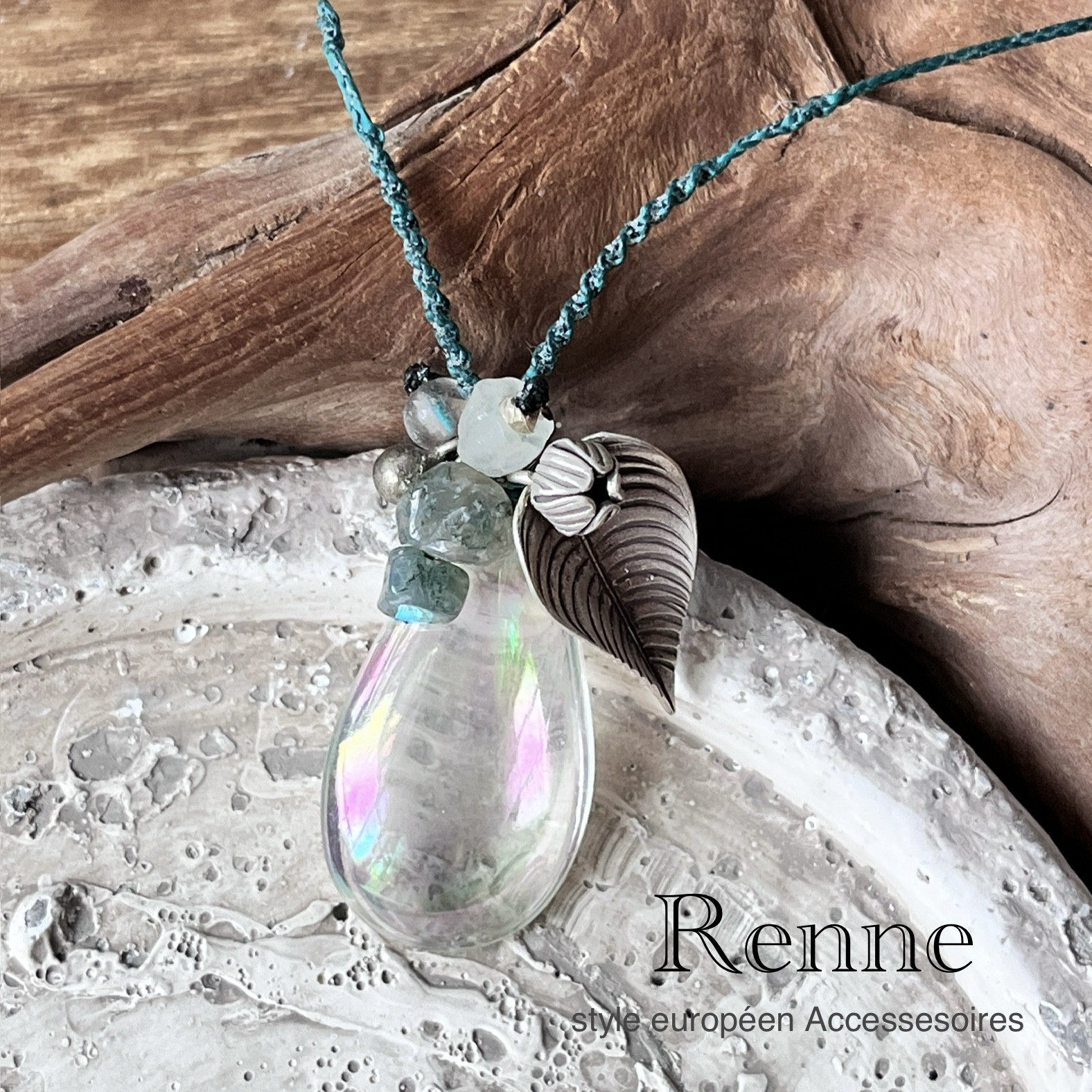 ＊Renee ルネ＊ 雫アンティークテイストネックレスアベンチュリン＆アンティークビーズ＆カレンシルバー