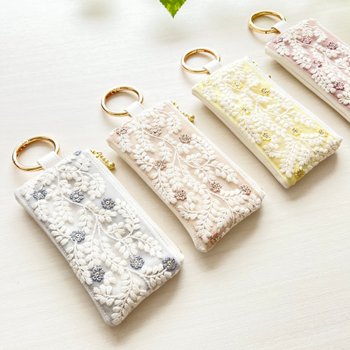 ギフトにも＊インド刺繍リボンのミニポーチ＊キーリング付き ポーチ