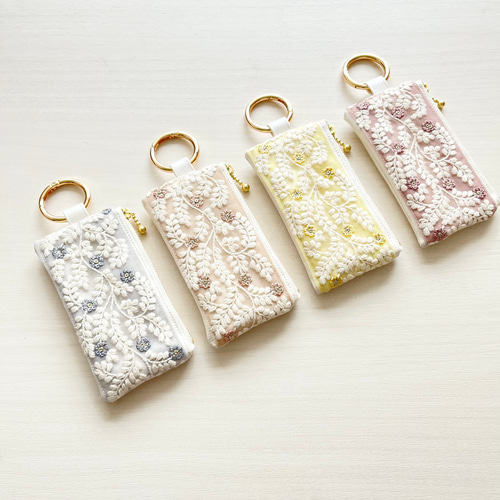 ギフトにも＊インド刺繍リボンのミニポーチ＊キーリング付き ポーチ