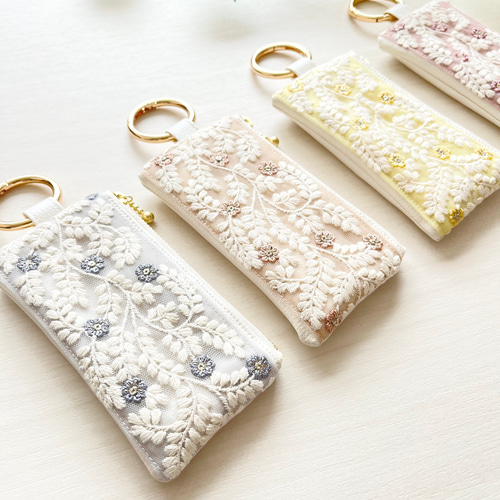 ギフトにも＊インド刺繍リボンのミニポーチ＊キーリング付き ポーチ