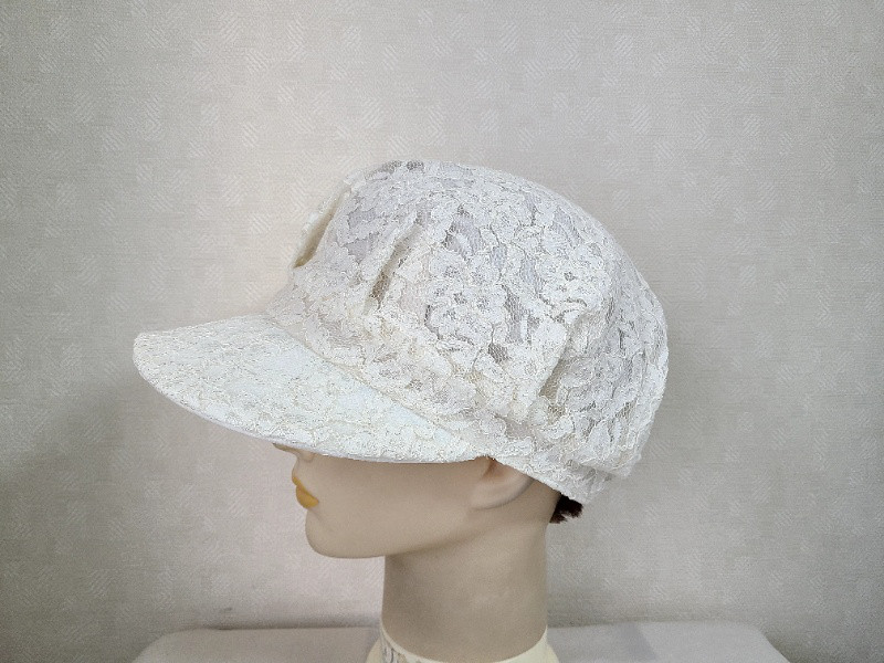 魅せる帽子☆レースとコットンのリバーシブルキャスケット～オフホワイト
