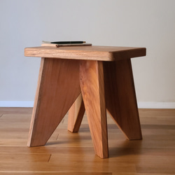 ハンドメイド　テーブル　スツール 木工家具 スツール | LISCIO Stool | 柿渋染 | DENTO