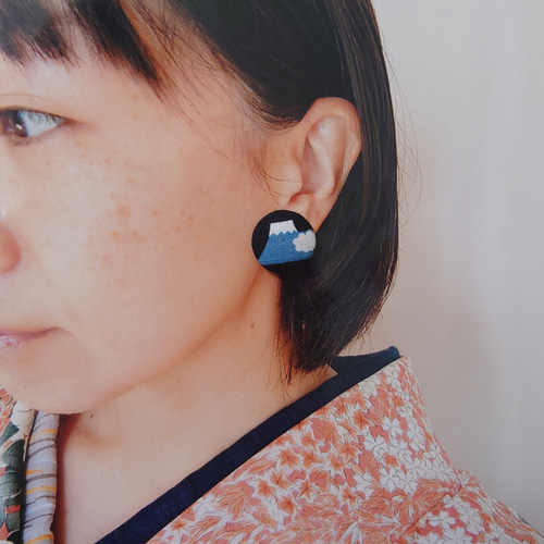 ♡ さぁーちゃんさま ♡ チタンピアス 楽天市場】ピアッサー 18G 2個セット 医療用ステンレス 耳用