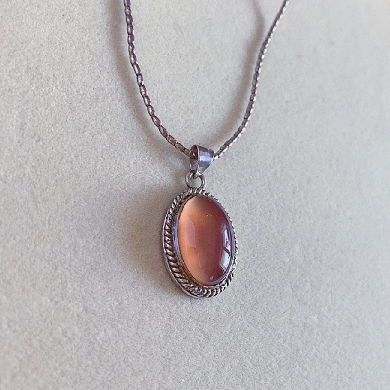 森のぬくもり-アゲートロングペンダント