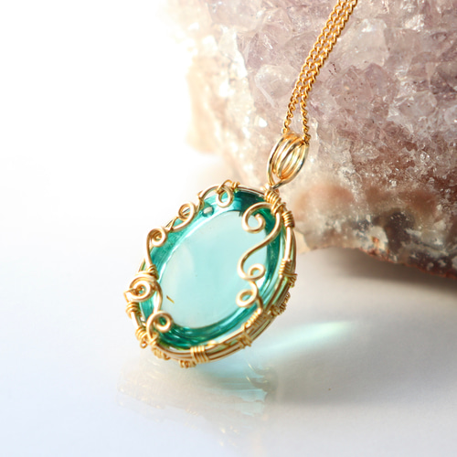 アンダラクリスタルのワイヤージュエリーネックレス✧アクアブルー