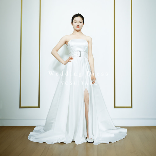 オーダー制作】ウエディングドレス.白.サテン.スリット.Aライン.バック