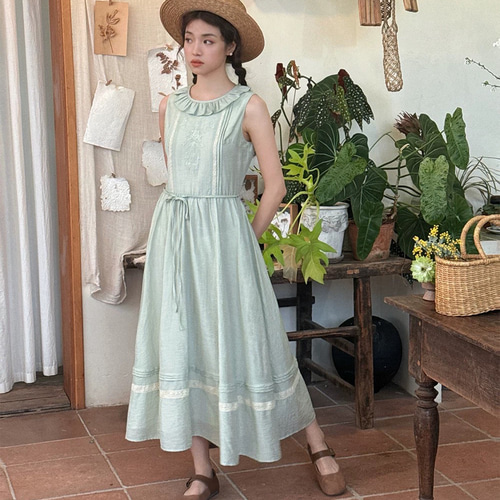 【美品】ツモリチサト.ノースリワンピース　クレプリ　海柄　楊柳　ウエストリボン 刺繡とフリルカラー ノースリーブワンピース ウエストリボン【春