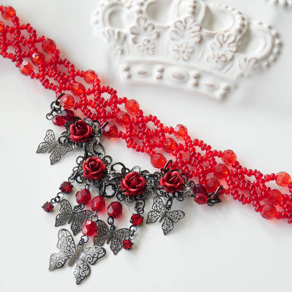 チョーカー レッド ビーズ バラ ゴスロリ 薔薇 蝶 4,565円