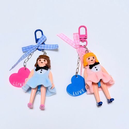 BLUEのプレイモービルキーホルダー キーホルダー aruhi 通販