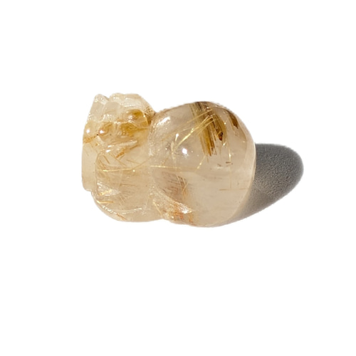 ゴールドタイチンルチルクォーツ 貔貅 ヒキュウ 引き寄せの効果が