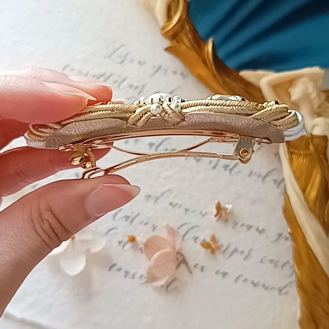 ドラマティックバレッタ