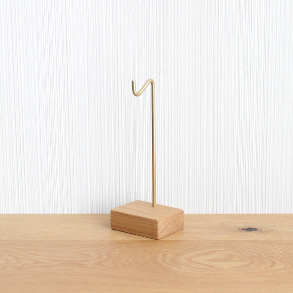キースタンド【オーク×真鍮】おしゃれ シンプル かわいい  鍵スタンド アクセサリースタンド 4枚目の画像