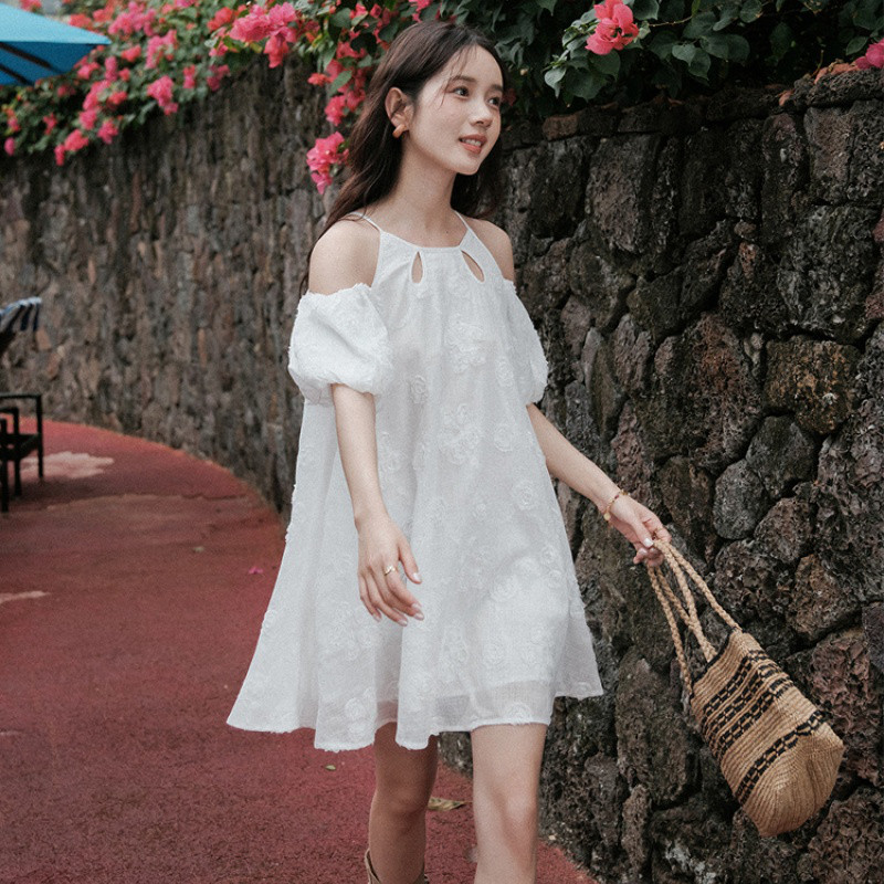 ショルダーレス   ワンピース  ミニスカート