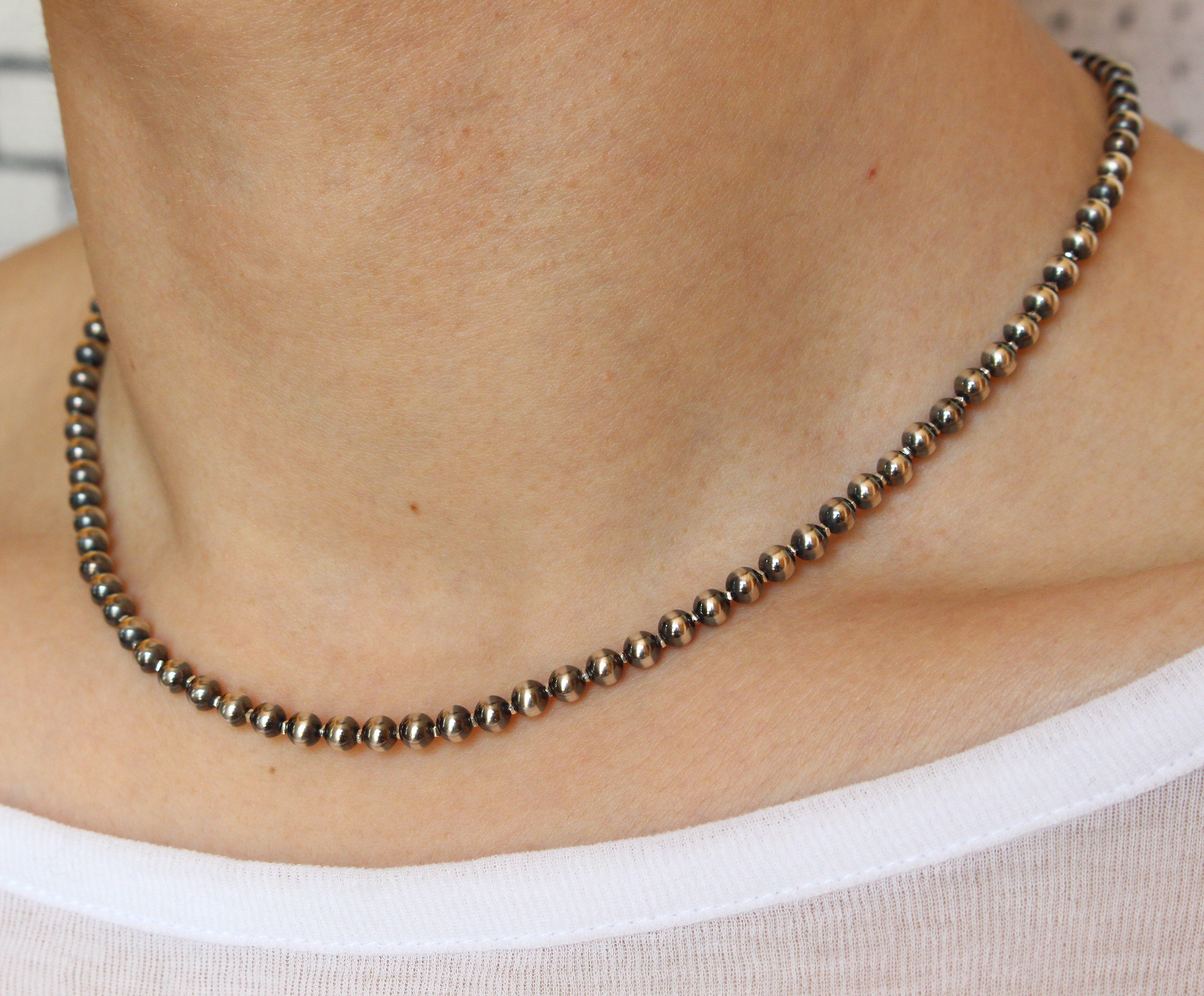 【ナバホパールネックレス】 Navajo（6mm/50cm）燻し仕上げ Navajo Pearl Necklace (ナバホ パール ネックレス) 6mm 41cm