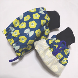 ショート リブ付きアームカバー(花と蝶々) 2枚目の画像