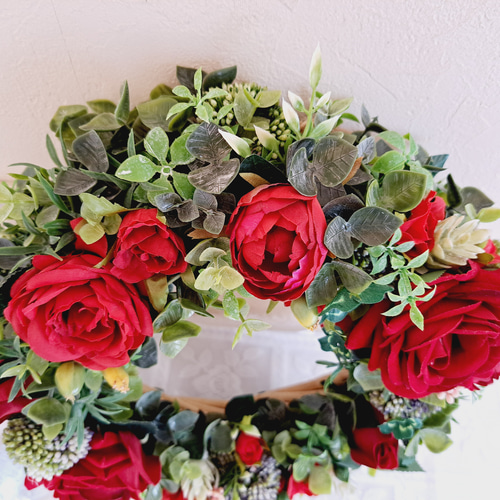 メアリの赤いバラのリース 約25㎝ アーティフィシャルフラワー(高品質