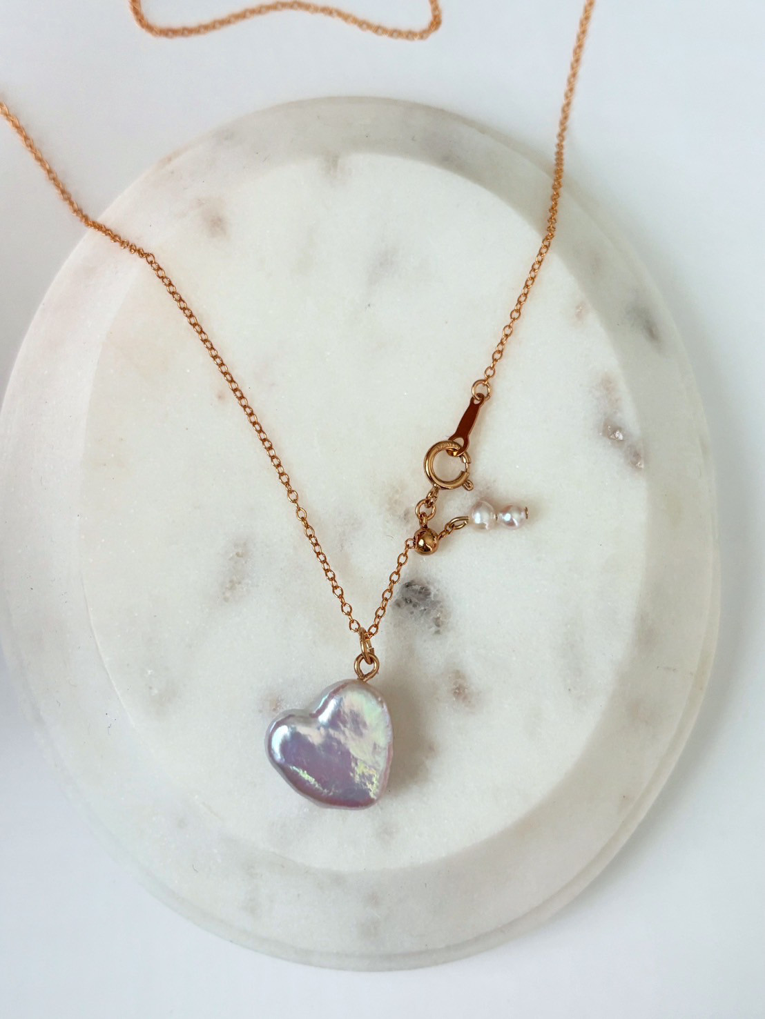 【30％OFF】:【1点もの】厳選　テリテリハートバロックパールのネックレス　14kgf 調整可能ボールチェーン