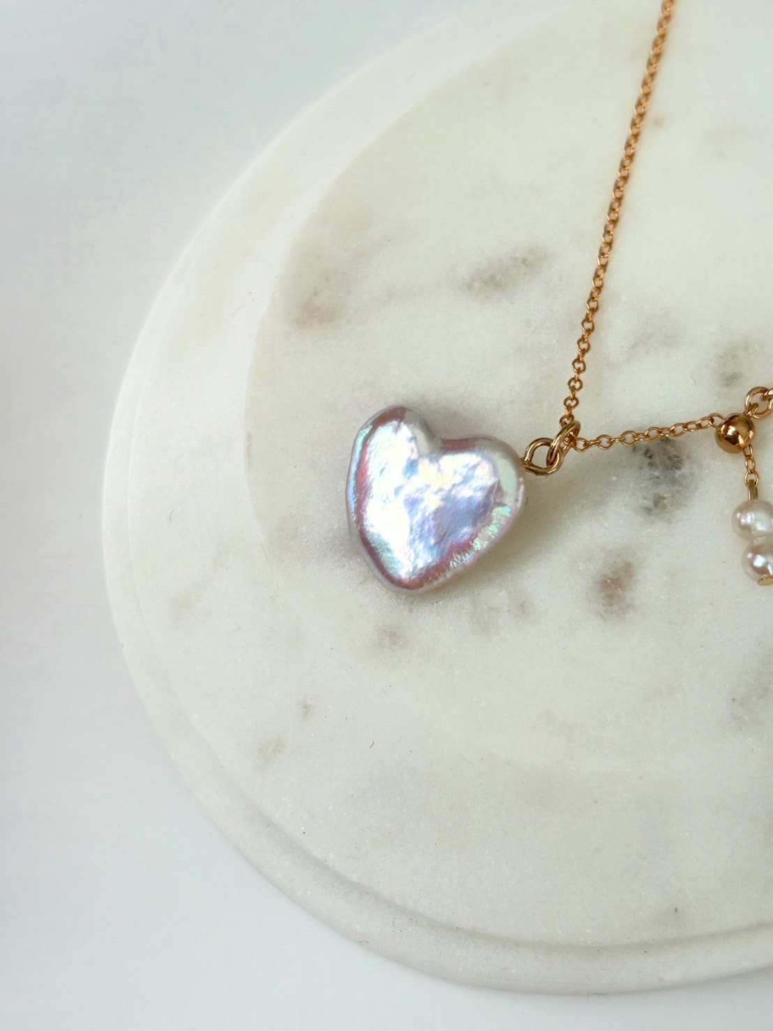 【30％OFF】:【1点もの】厳選　テリテリハートバロックパールのネックレス　14kgf 調整可能ボールチェーン