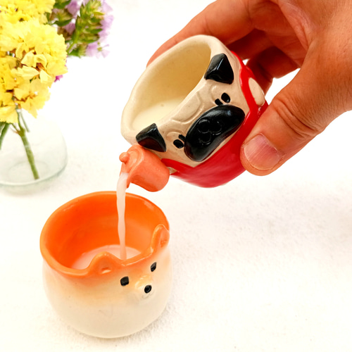 鼻ペチャ犬 フレンチブルドッグ(?) パグ(?) ハンドメイド 陶器製プレート 来場者数ついに2万人突破の写真展企画12 鼻ぺちゃ犬”が名古屋きたる！ 工芸品