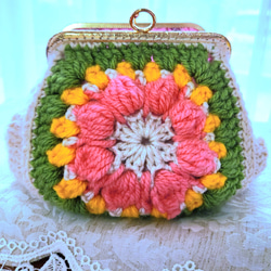 ラブリーなお花のガマ口ポーチ・ショルダーバッグ・かぎ針編み ポーチ