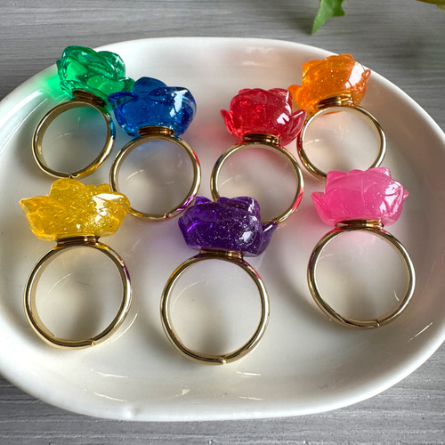 推し色で咲く薔薇のレジンリング（全7色） 指輪・リング forest_shop