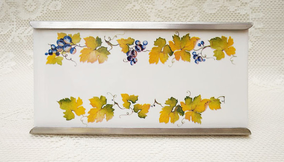 8x16cm横長タイル表札+専用ステンレスフレーム　葡萄 3枚目の画像