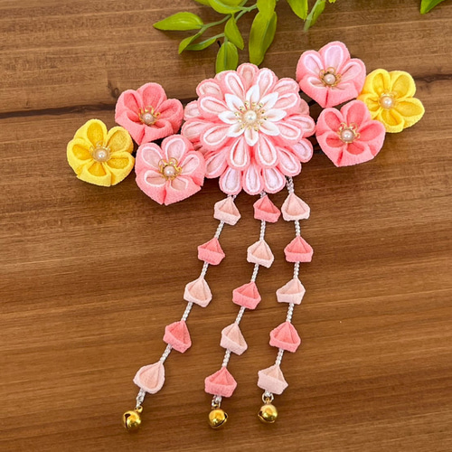 専用画面 ¥2500 つまみ細工髪飾り ピンク系　ハンドメイド つまみ細工 髪飾り ピンク その他ヘアアクセサリー つまみ細工