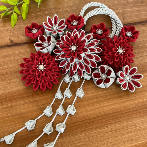 つまみ細工 髪飾り ワインレッド シルバー さがり その他ヘア