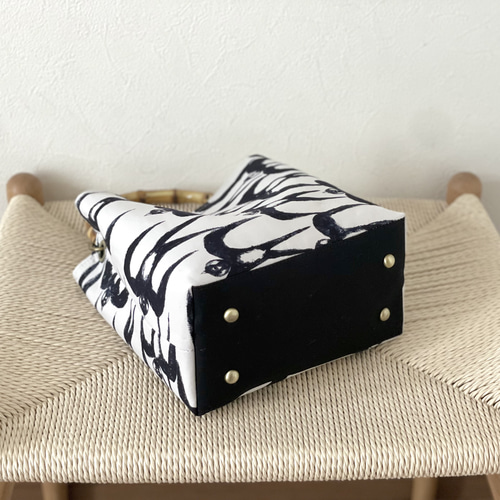 ⚮̈ミナペルホネン hello swallow バンブーバッグ ワンハンドル