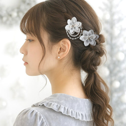 透け感と光沢❁純白ホワイト❁ヘアクリップ２つセット❁オーガンジーレース二枚重ね　ガーランド　【発表会・お呼ばれに】 9枚目の画像