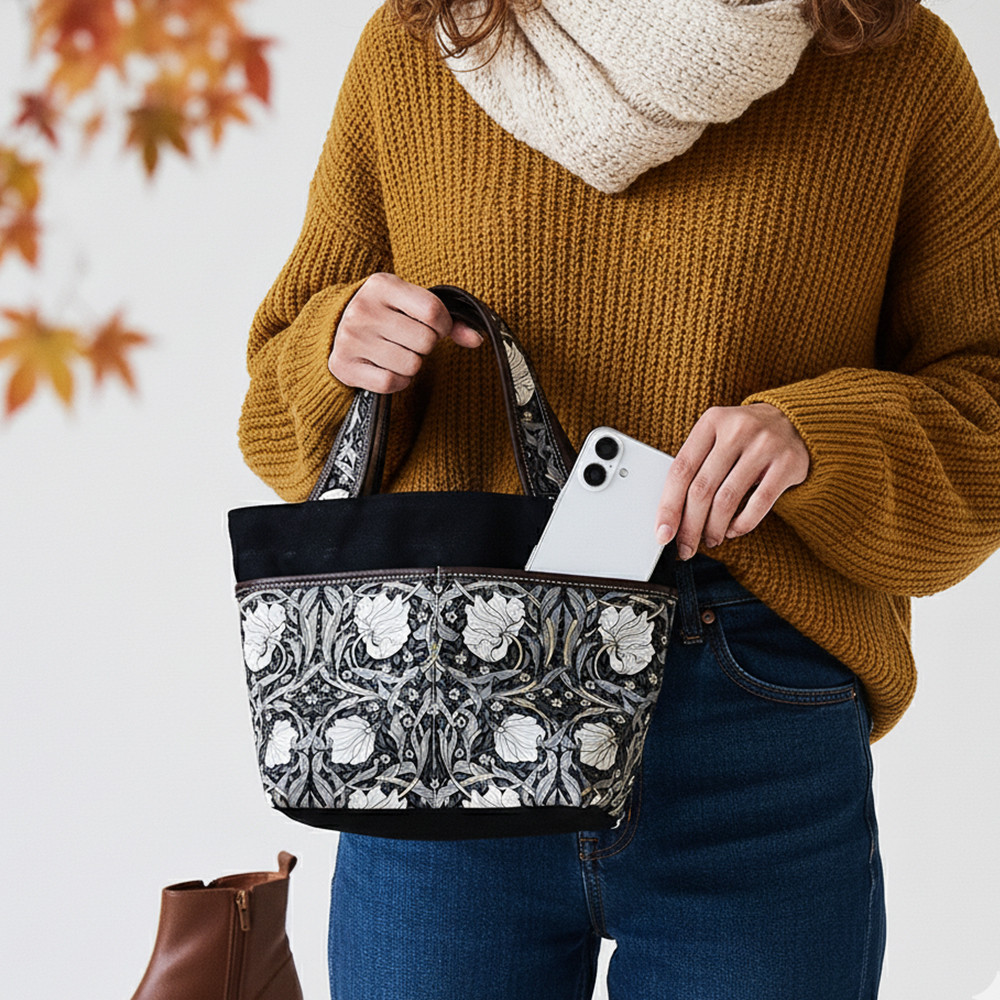 《特集掲載》モリス×倉敷帆布 ミニトートバッグ 「ピンパネルBK」  ウイリアムモリス 本革 トートバッグ 帆布