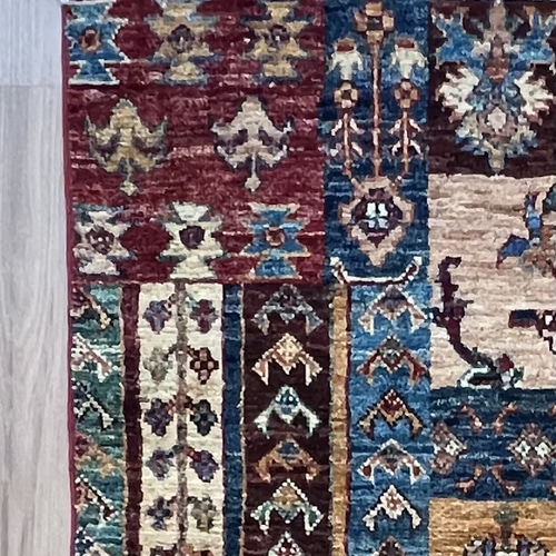 □□掘り出しモノSALE□□ガズニン絨毯【124×82】No.382 リビング