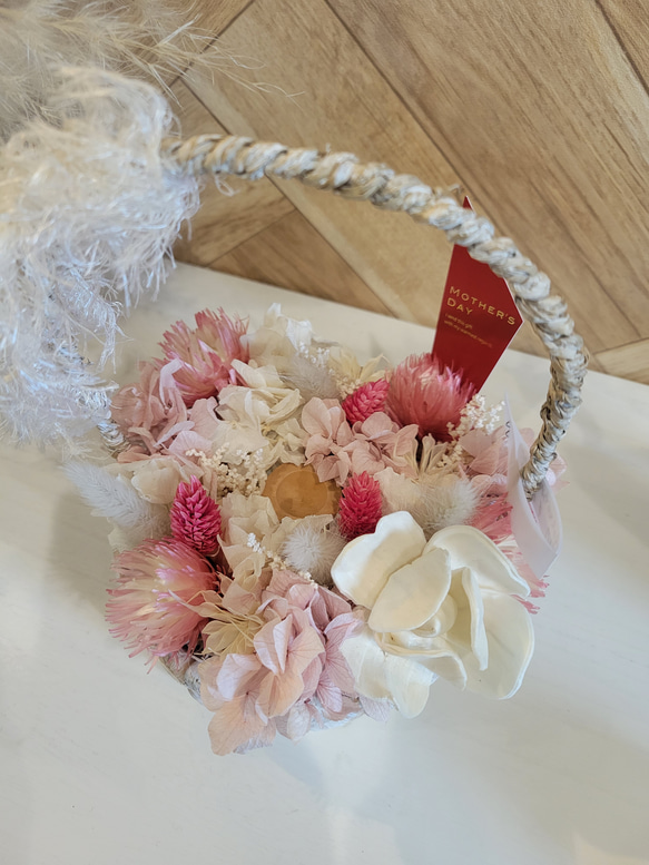 母の日アレンジ♡アロマとお花で癒されるアレンジ 5枚目の画像