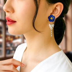 可憐な椿クリップイヤリング アシンメトリー ポリマークレイ オーブン