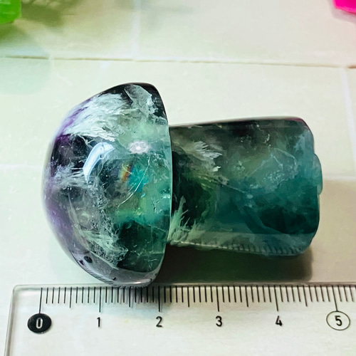エンジェルフェザー　万華鏡　フローライト　マルチカラー　蛍石　きのこ　原石 エンジェルフェザー 万華鏡 フローライト マルチカラー 蛍石