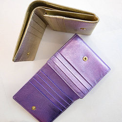 【ヤギ革】メタリックカラー２つ折り財布<5色展開>　本革　ヤギ革　　革財布　折り畳み財布　カラフル　M1018M 9枚目の画像