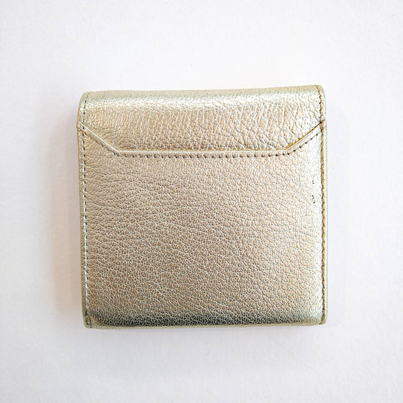 【ヤギ革】メタリックカラー２つ折り財布<5色展開>　本革　ヤギ革　　革財布　折り畳み財布　カラフル　M1018M 7枚目の画像