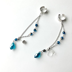 【左右両用】多面カット　モンタナブルーの雫のイヤーカフ　ピアスタイプ　夏　銀色　涼しげ　Ab加工　　 3枚目の画像