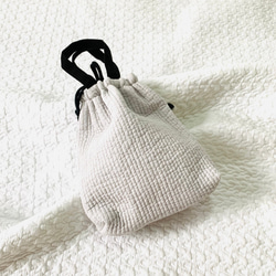 Sサイズ　おとぼけだいなそー　nubiが選べる お着替え巾着　ヌビポーチ　お着替え　おむつポーチ　恐竜刺繍　オリジナル 6枚目の画像