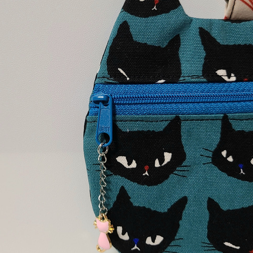 ハンドメイド 猫型ファスナーポーチ コスメカードケース 猫柄 小銭入れ
