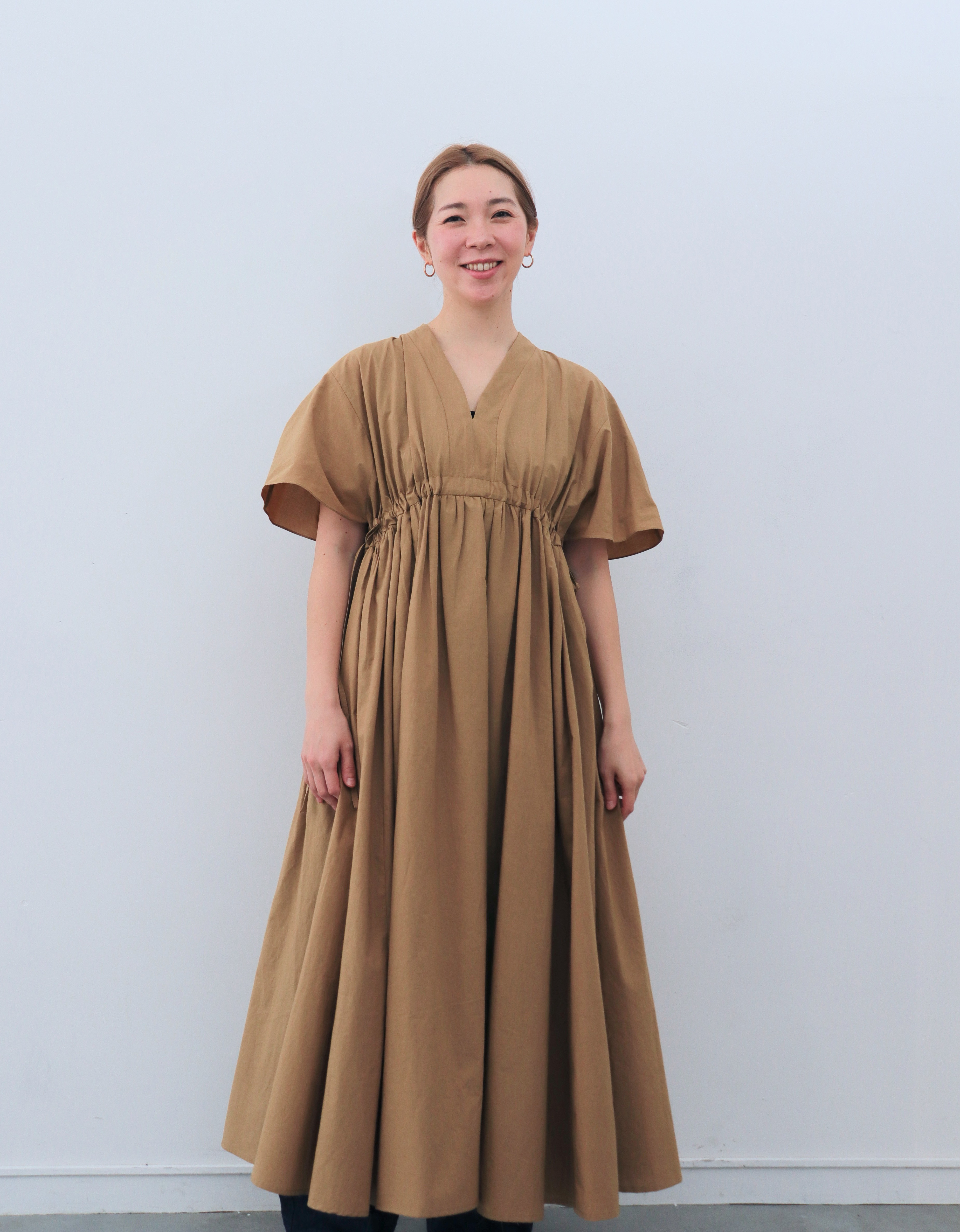 ワンピース　コットン　黄褐色　Sサイズ、Mサイズ