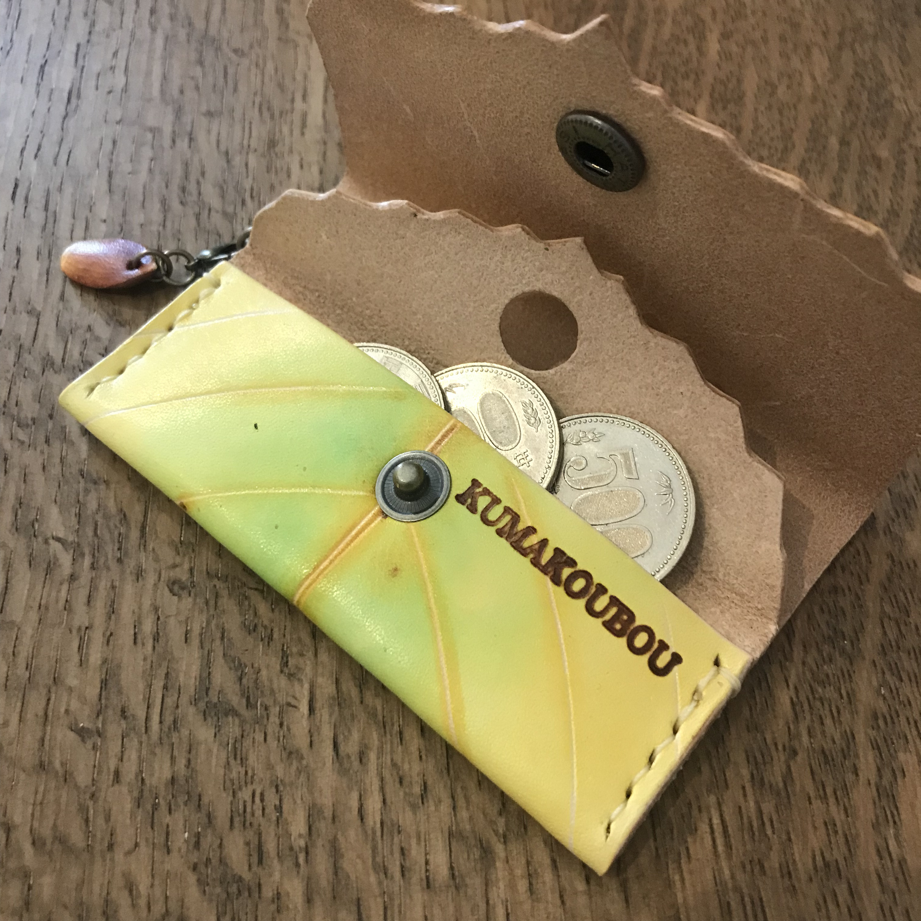 本革　葉っぱ　どんぐり　コナラ　ミニ　財布